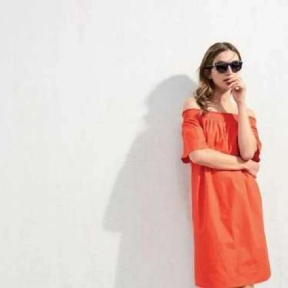 J. Crew size red